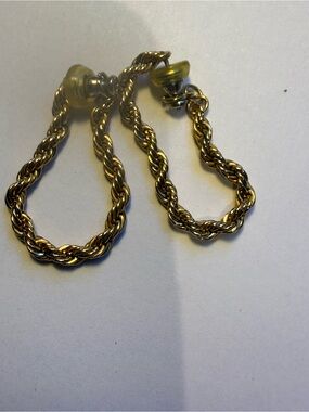 Source Unknown Gold Twisted Rope Hoop Earrings for Pierced ears